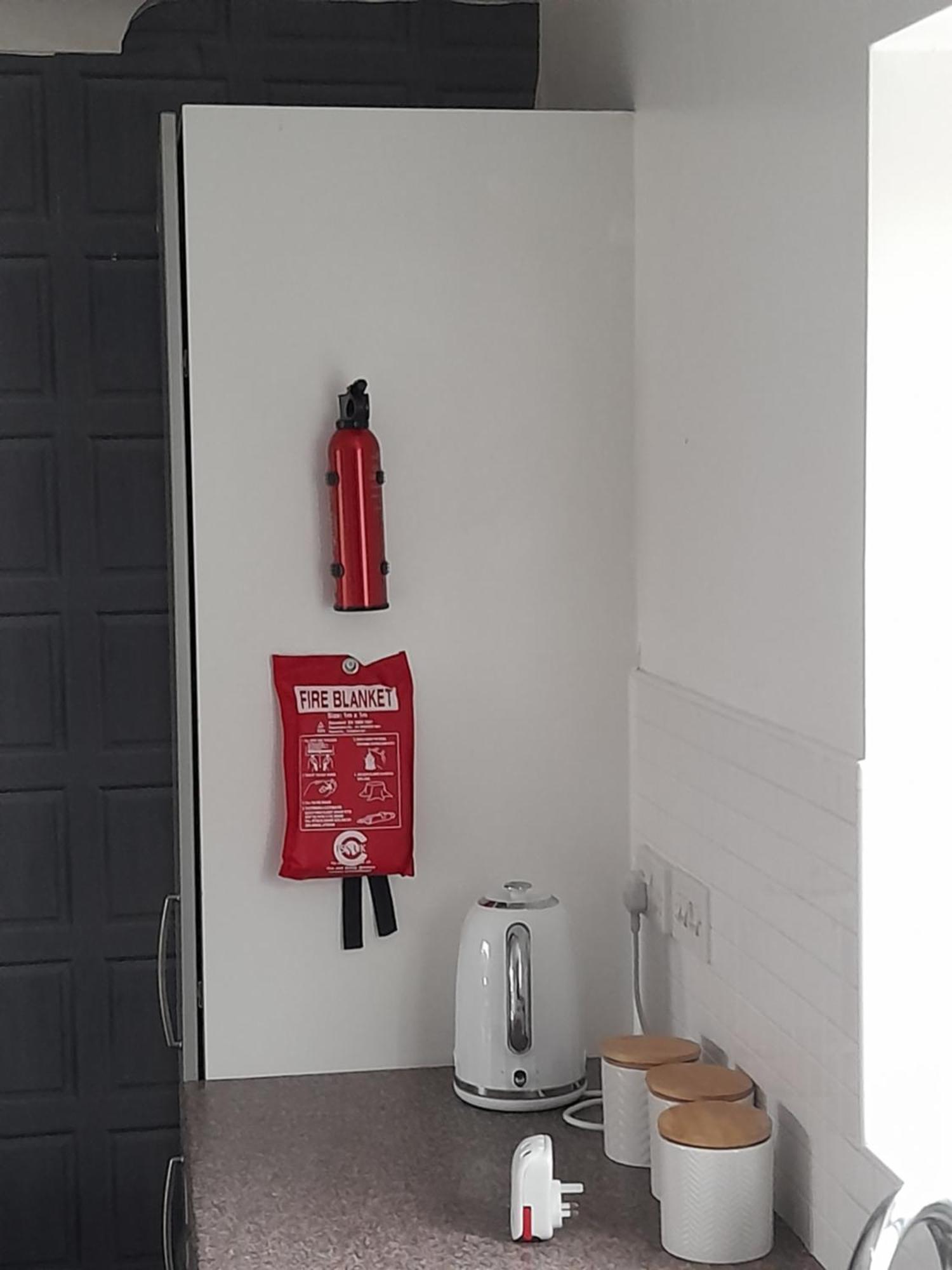 Penthouse Apartment Free Wi-Fi & Parking Occasional Bed Available Solihull Ngoại thất bức ảnh